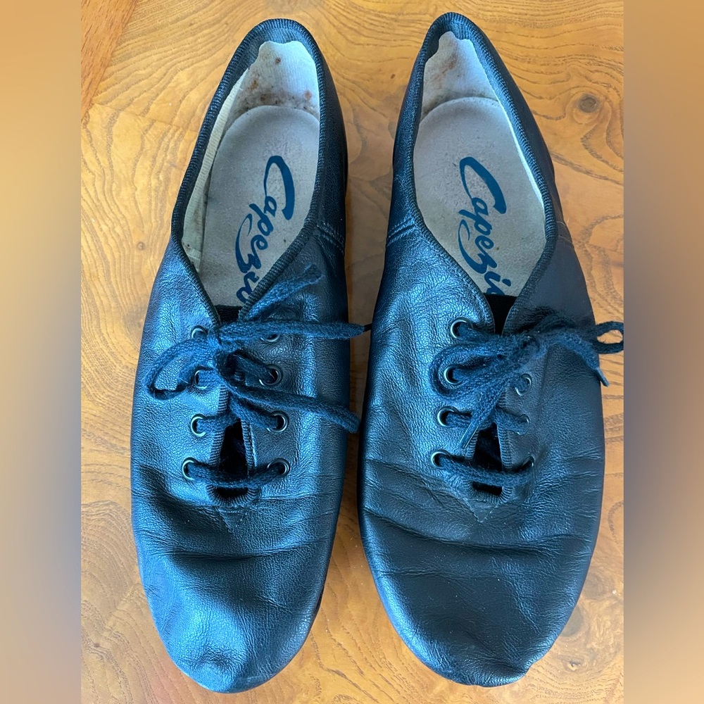 Capezio jazz dance shoes